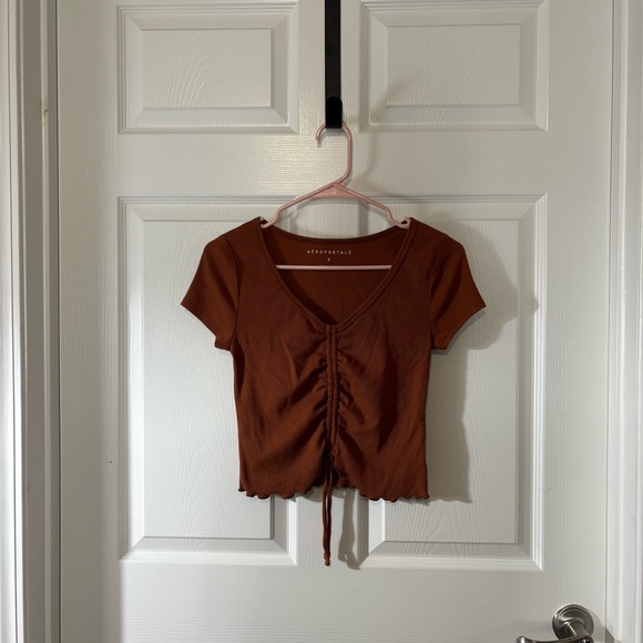 3 for 12$ 🌸 Brown ruched crop top - Picture 1 of 4